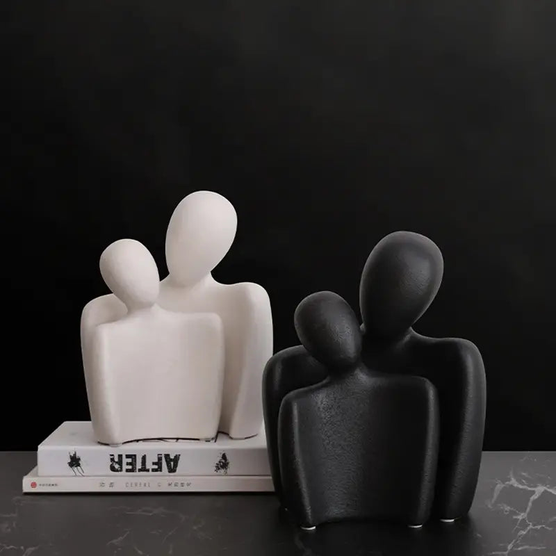 Nordic Style Resin Abstract Couple Sculptures (2pcs Set)