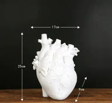 Nordic Style Flower Vase Sculpture