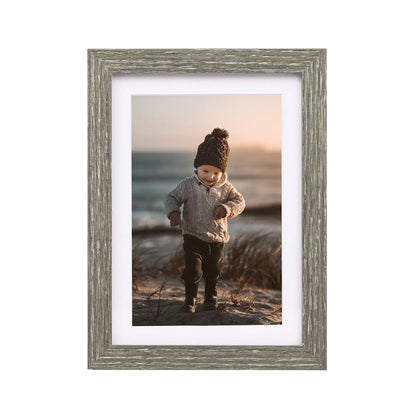 Light Walnut 5x7 Picture Frame