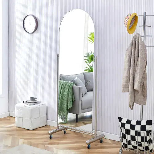 The Fourth Generation Of Full-length Mirrors